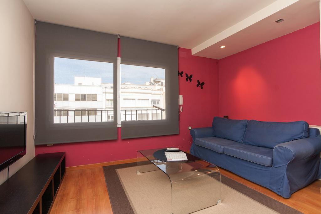 Rambla Suites Barcelona Bagian luar foto