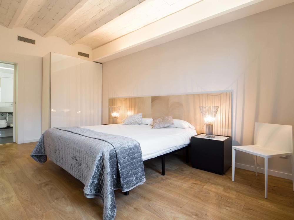 Rambla Suites Barcelona Bagian luar foto